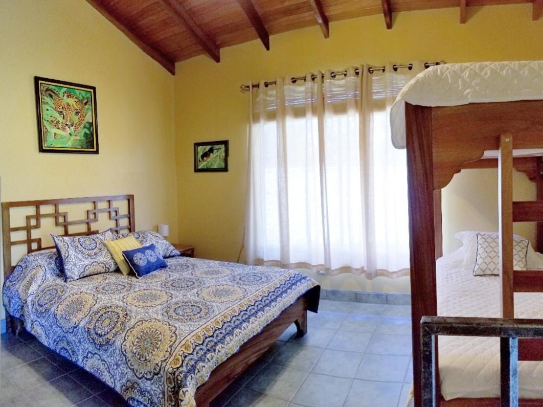 Mango Tree Villas Coronado Eksteriør billede